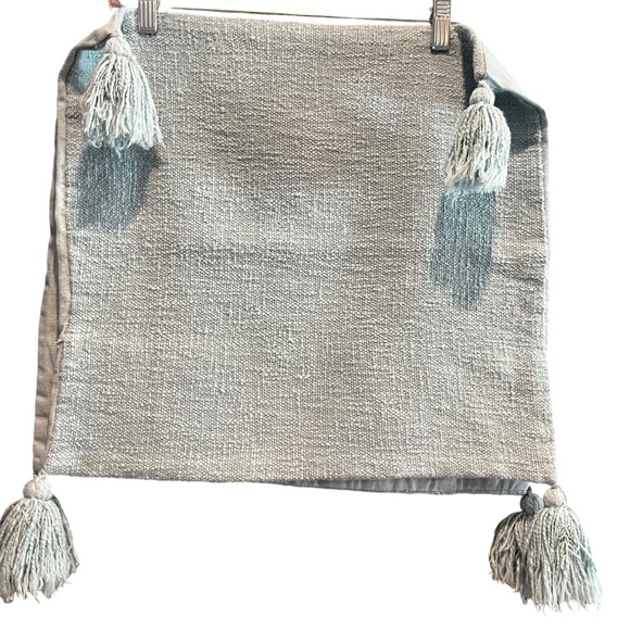 2- Carol&Frank Throw/ Accent Pillow Cover With Tassles, Woven, Cotton, Organic - Picture 1 of 6